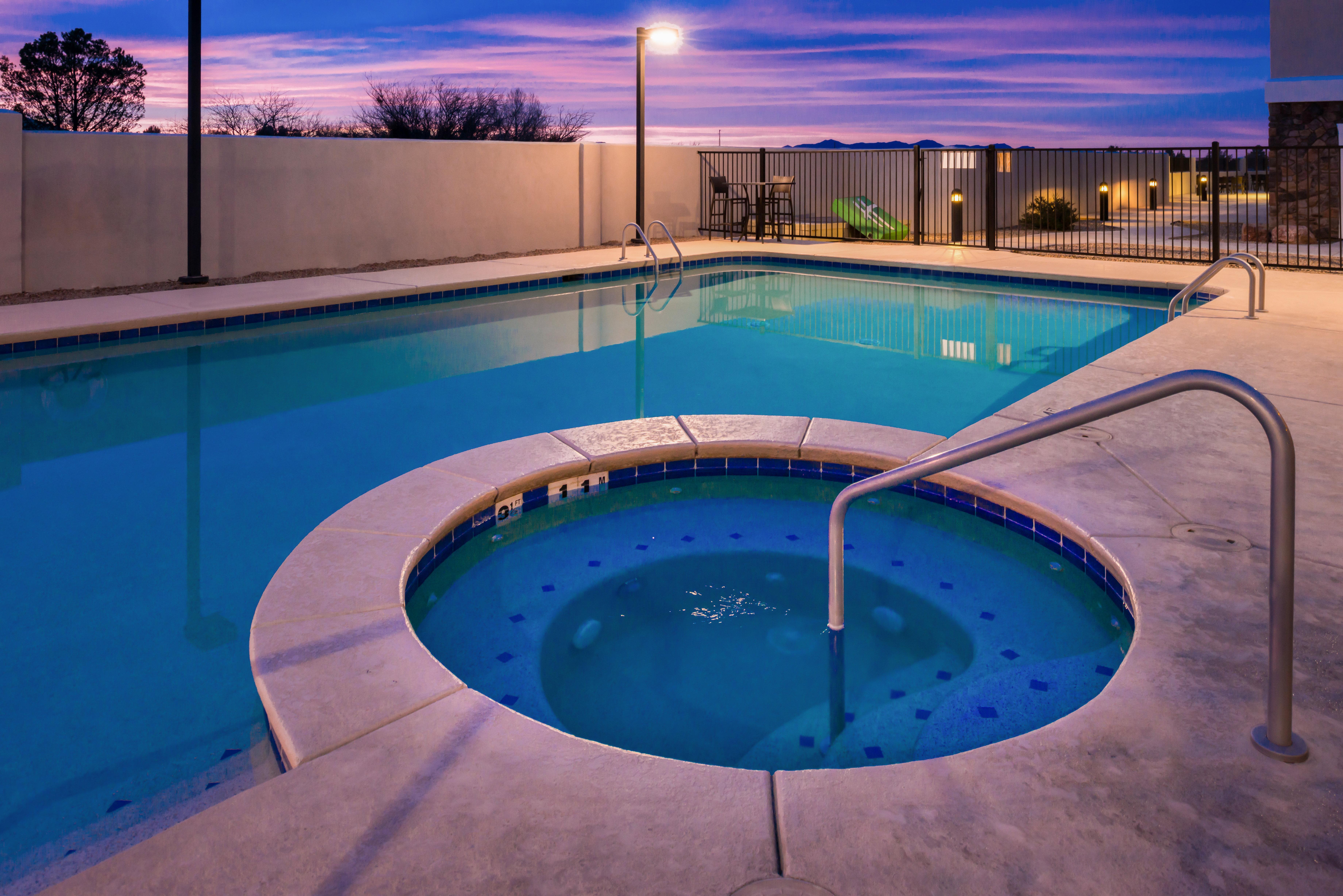 Holiday Inn Express Sierra Vista By Ihg Exterior foto