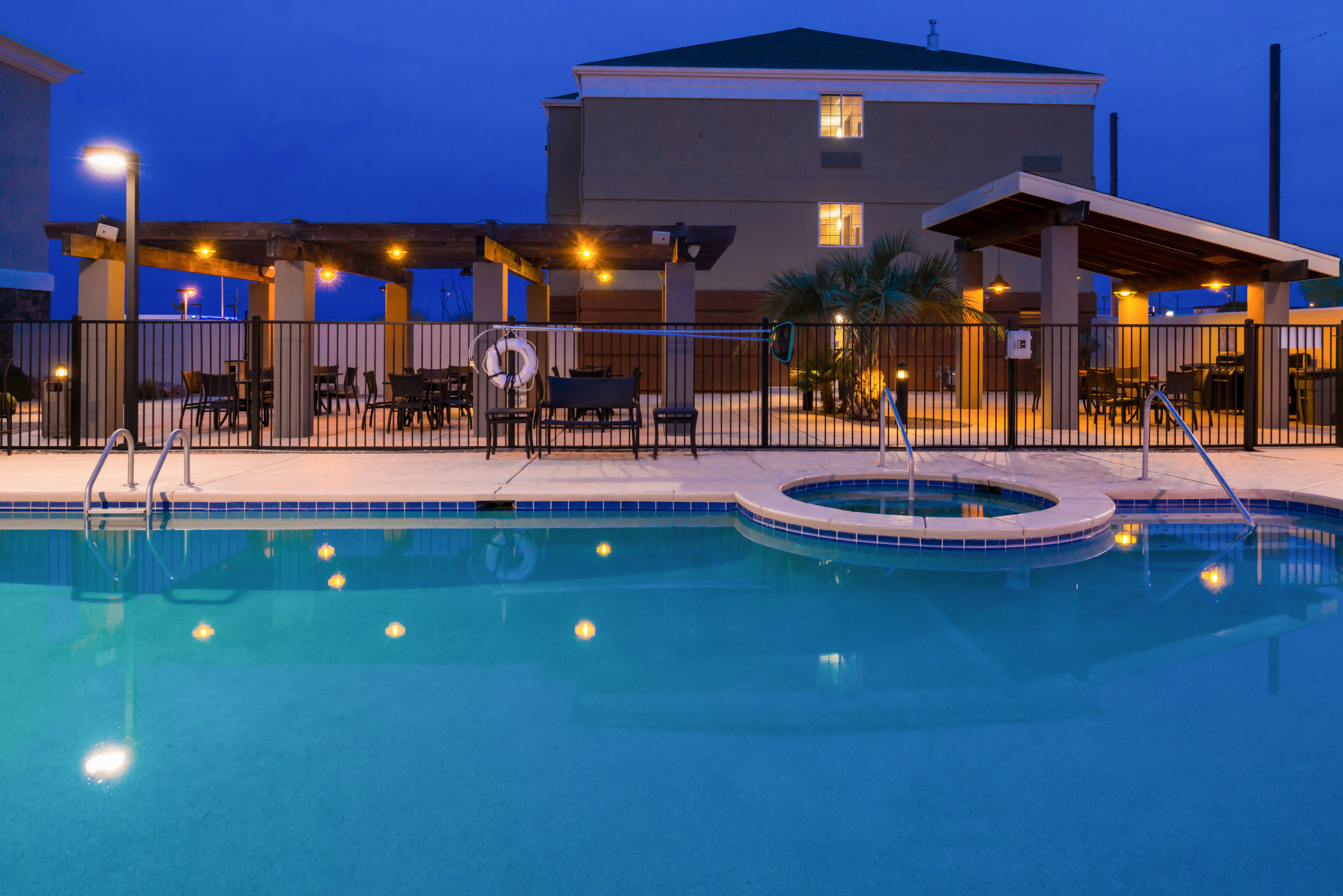 Holiday Inn Express Sierra Vista By Ihg Exterior foto
